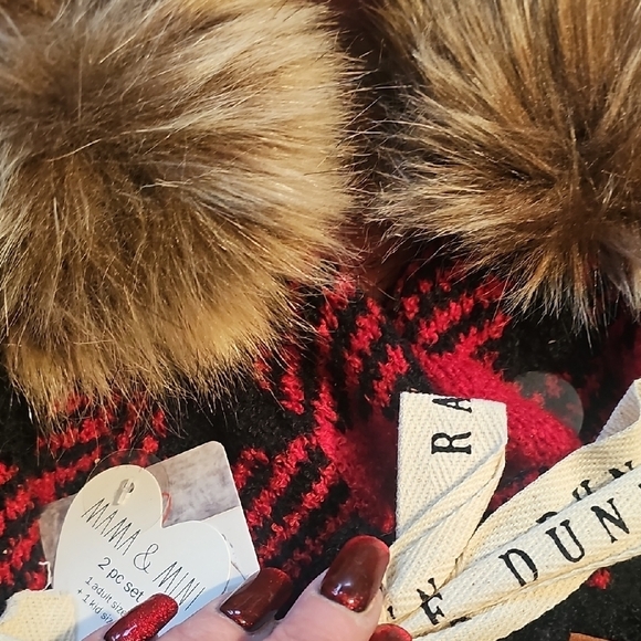 Rae Dunn NWT Mama Bear & Mini Bear Black and Red Beanie Set with Pom-Poms
